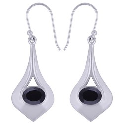 925 sterling zilveren oorbellen met dwarsliggende ovale zwarte Onyx