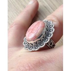 Zilveren edelsteen ring Rhodochrosiet in bewerkte setting 16.5 m