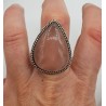 Zilveren ring gezet met grote druppelvormige Rozenkwarts 19 mm
