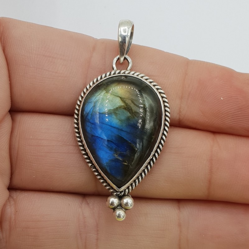 Zilveren hanger druppelvormige cabochon Labradoriet