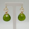 Vergulde oorbellen met Peridot quartz en Parel