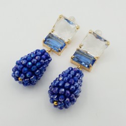 Vergulde oorbellen druppel blauwe kristallen en crystal