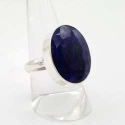 Zilveren ring met ovale Saffier 19.5 mm