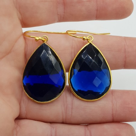 Vergulde oorbellen met Saffier blauwe quartz