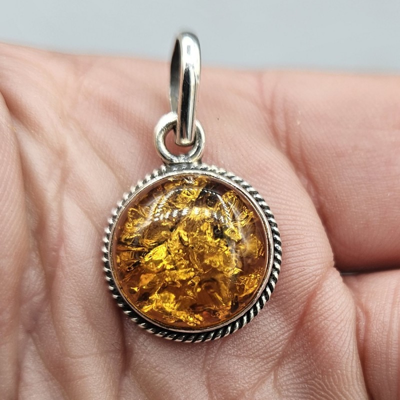 925 Sterling zilveren hanger gezet met ronde Amber