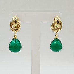 Vergulde oorbellen met Emerald groene quartz druppel