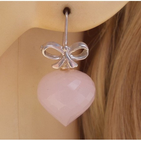 Zilveren oorbellen met roze Chalcedoon onion briolet