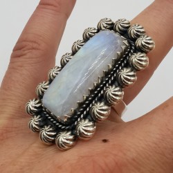 925 Sterling zilveren ring met rechthoekige Maansteen 17 mm