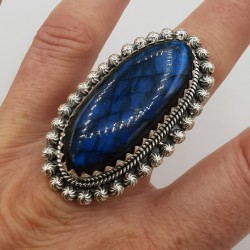 925 Sterling zilveren ring gezet met ovale Labradoriet verstelbaar