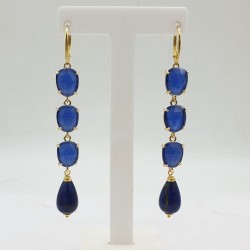 Vergulde oorbellen met Kattenoog en Lapis Lazuli