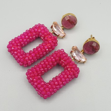 Vergulde oorbellen rechthoekige fuchsia roze hanger