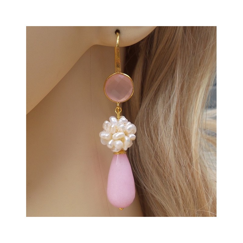 Vergulde oorbellen met roze Jade, parels en Chalcedoon