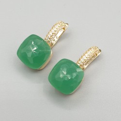 Vergulde oorbellen vierkante licht groene crystal