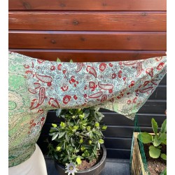 Zijde top / vestje met sierlijke wijde mouw 3