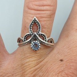 925 Sterling zilveren ring kleine ronde blauw Topaas 17 mm
