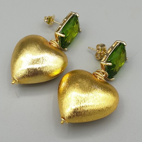 Vergulde oorbellen brushed hart en groen Crystal