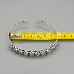 925 Sterling zilveren bangle gezet met regenboog Maansteen