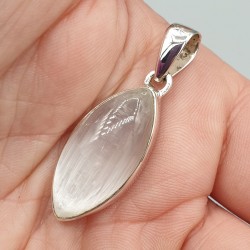 Zilveren hanger met marquise Seleniet
