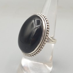 Sterling zilveren ring gezet met zwarte Onyx