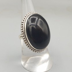 Sterling zilveren ring gezet met zwarte Onyx