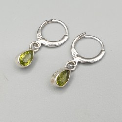 925 Sterling zilveren creolen met Peridot druppel