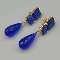 Vergulde oorbellen blauwe quartz en blauwe Kattenoog