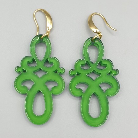 Oorbellen groene resin hanger