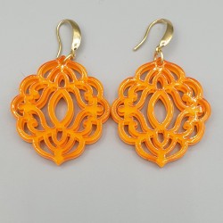Oorbellen oranje uitgesneden resin hanger