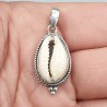 Sterling zilveren hanger met Cowrie schelp