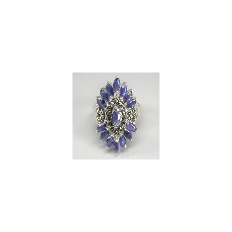 Zilveren edelsteen ring met Saffieren en Markasiet maat 18.9 mm