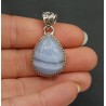 Zilveren hanger druppelvorm blauw Lace Agaat bewerkte setting