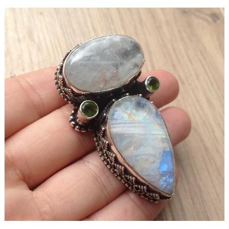 Zilveren hanger met Maansteen en Peridot in bewerkte setting