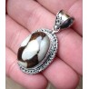Zilveren edelsteen hanger met Peanut wood Jasper bewerkte settin