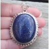 Zilveren hanger met ovale cabochon Lapis bewerkte setting