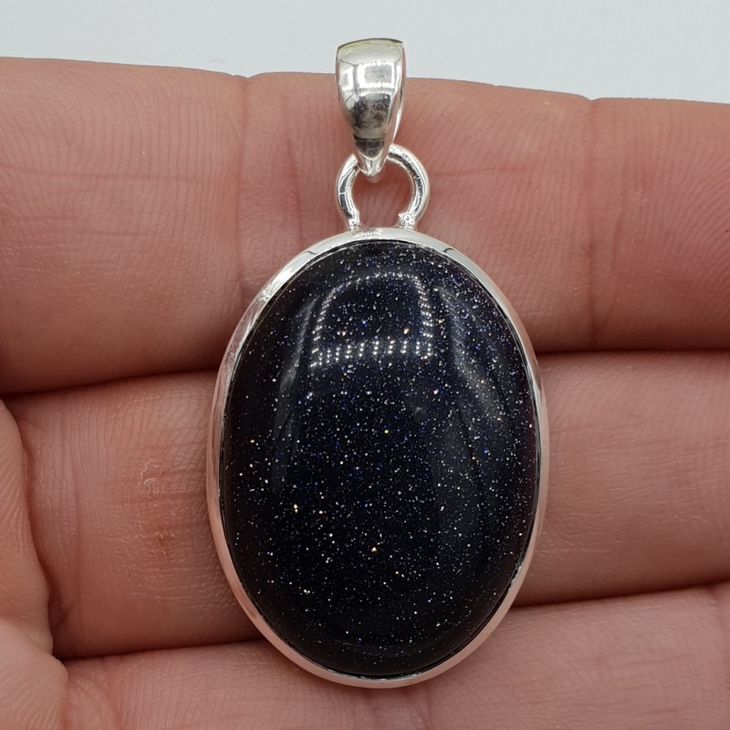 Zilveren hanger met ovale cabochon blauwe Goudsteen