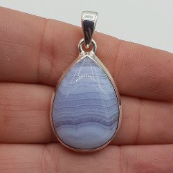 Zilveren hanger met druppelvormige cabochon blauw Lace Agaa