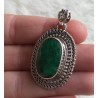 Zilveren hanger ovale Emerald gezet in bewerkte setting