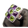 Zilveren ring vierkante kop gezet met Peridot en Amethist 16.5