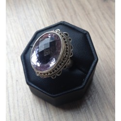 Zilveren edelsteen ring met roze Amethist ring maat 17 mm.