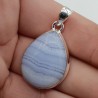 Zilveren hanger druppelvormige cabochon blauw Lace Agaat