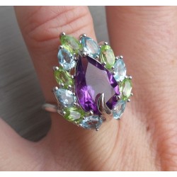 Zilveren ring met Amethist, blauw Topaas en Peridot 16.5 mm