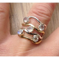 Zilveren edelsteen ring met vijf Maansteentjes maat 17 mm