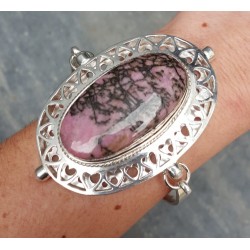 Zilveren armband gezet met grote ovale Rhodoniet en Parel