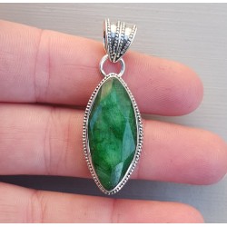 Zilveren hanger met marquise Emerald in bewerkte setting
