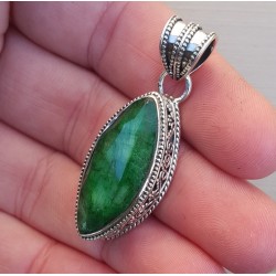 Zilveren hanger met marquise Emerald in bewerkte setting