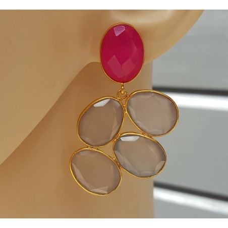 Vergulde oorbellen met fuchsia roze en grijze Chalcedoon