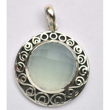 Zilveren hannger ronde facet aqua Chalcedoon bewerkte setting