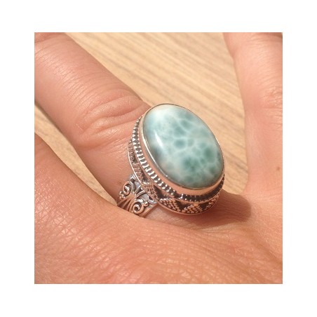 Zilveren edelsteen ring Larimar in bewerkte setting ring maat 17