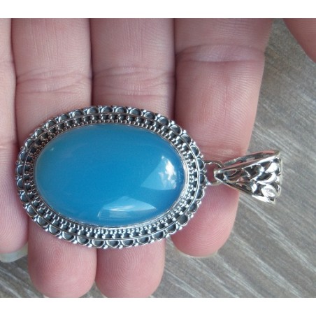 Zilveren hanger ovale blauwe Chalcedoon en bewerkte setting