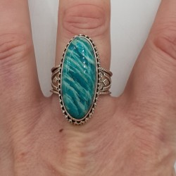 Zilveren ring met Amazoniet gezet in bewerkte setting 18.5 mm